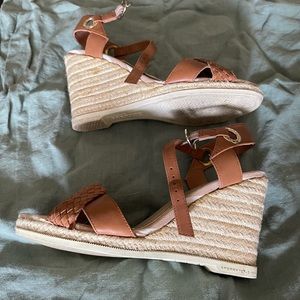 Sperry wedges